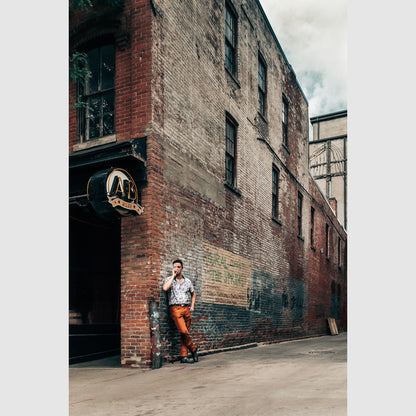 Alley Smoker - Vannopics, Day, Detroit, Vertical